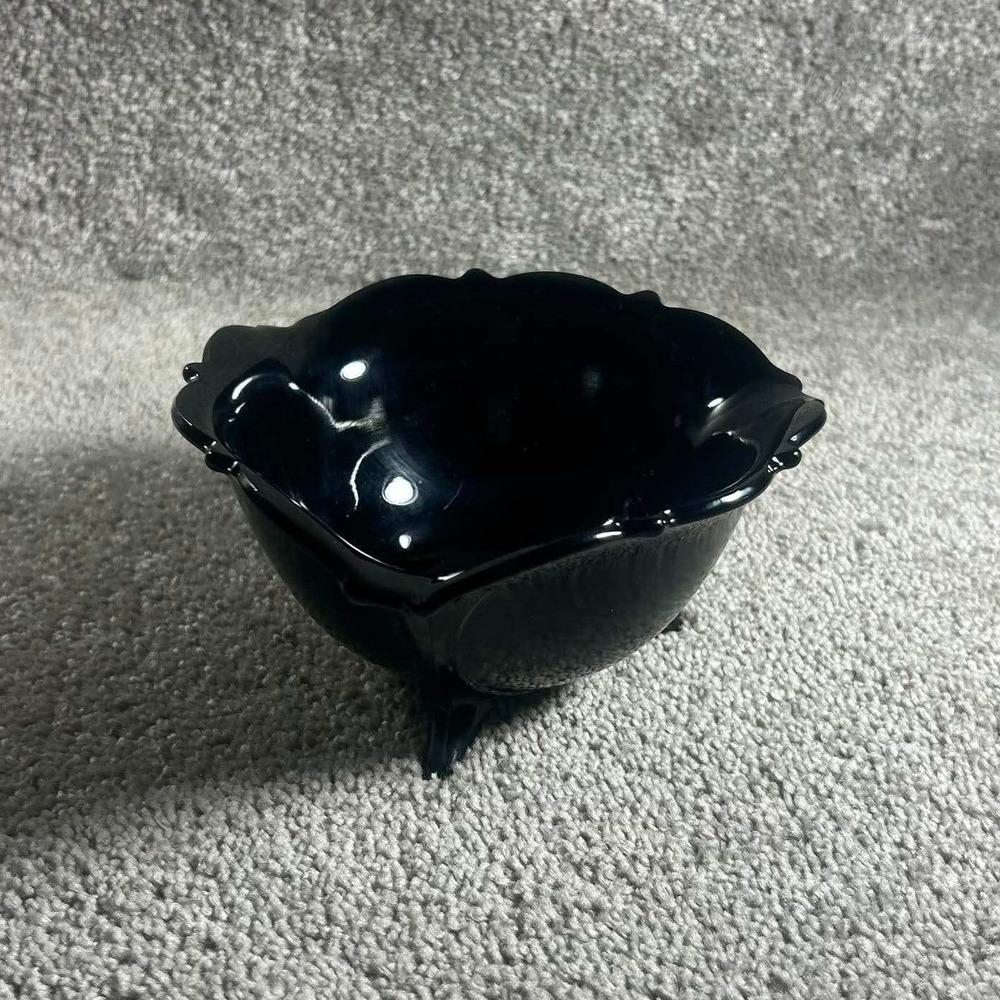 Le Smith Mt Pleasant Black Amethyst Glass 3 Footed Candy Dish Bowl